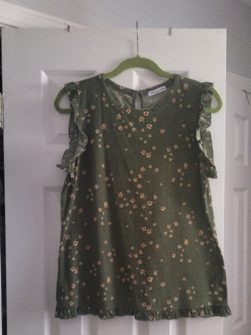 cha cha vente Olive Green Floral Knit Top